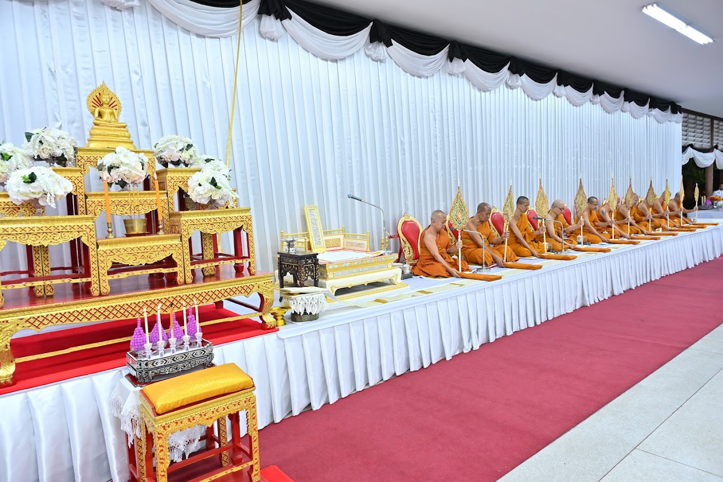 title - พิธีบำเพ็ญกุศล ในวาระครบ 50 วัน (ปัญญาสมวาร) เพื่ออุทิศถวายพระราชกุศลแด่ สมเด็จพระนางเจ้าสิริกิติ์ พระบรมราชินีนาถ พระบรมราชชนนีพันปีหลวง